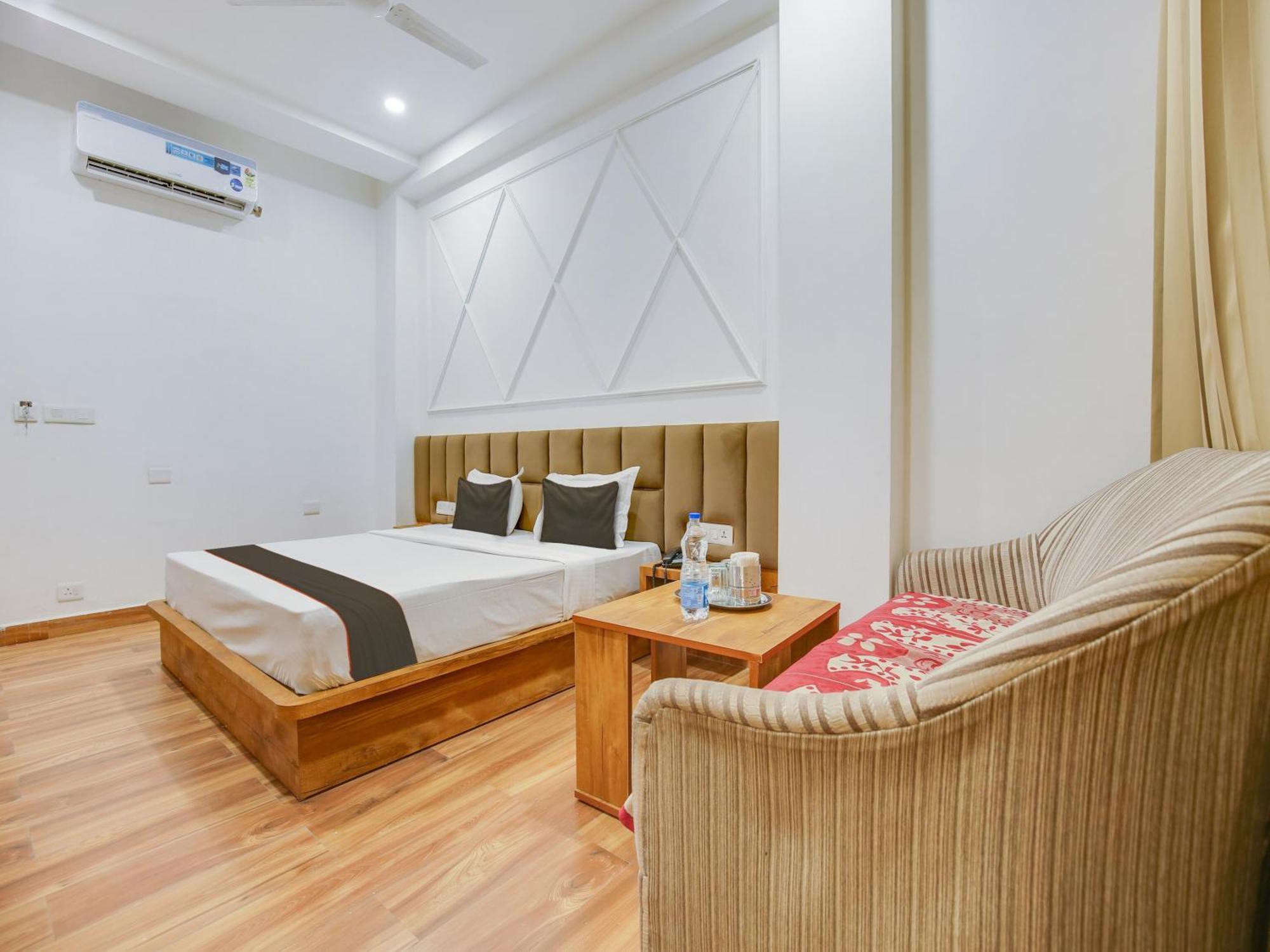 Fabhotel Amar Villa 阿姆利则 外观 照片